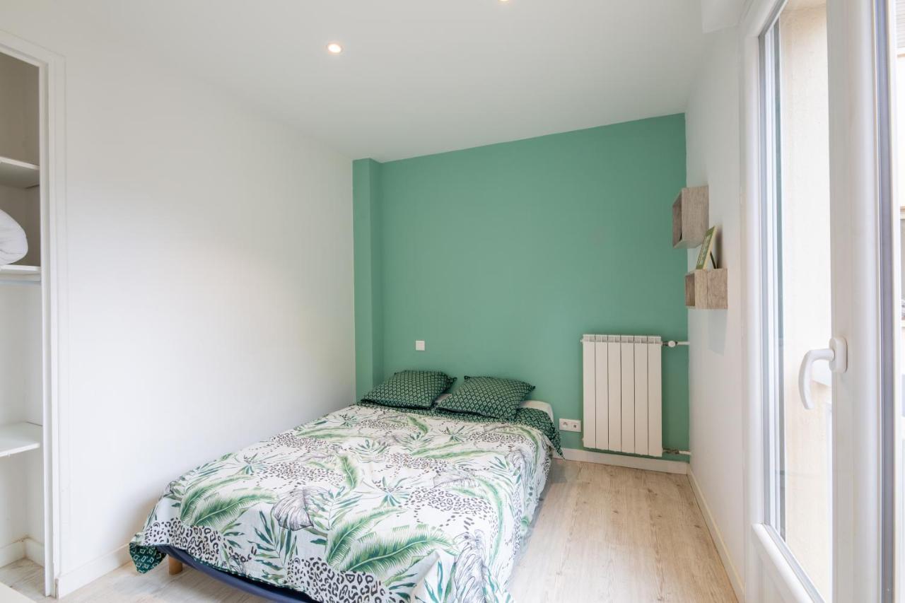 Meuble 2 Etoiles, Wifi, A 2 Pas Des Plages เฟรฌูส ภายนอก รูปภาพ