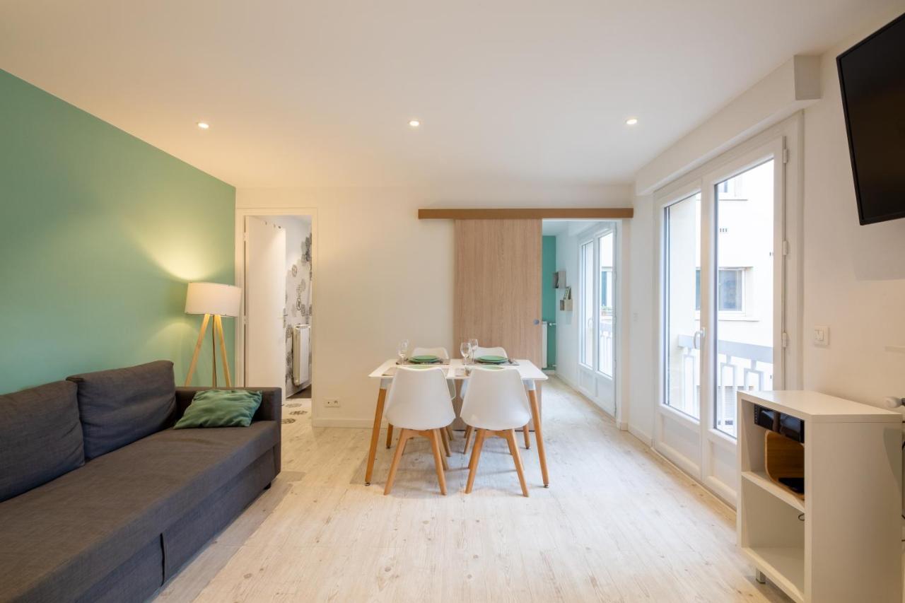 Meuble 2 Etoiles, Wifi, A 2 Pas Des Plages เฟรฌูส ภายนอก รูปภาพ